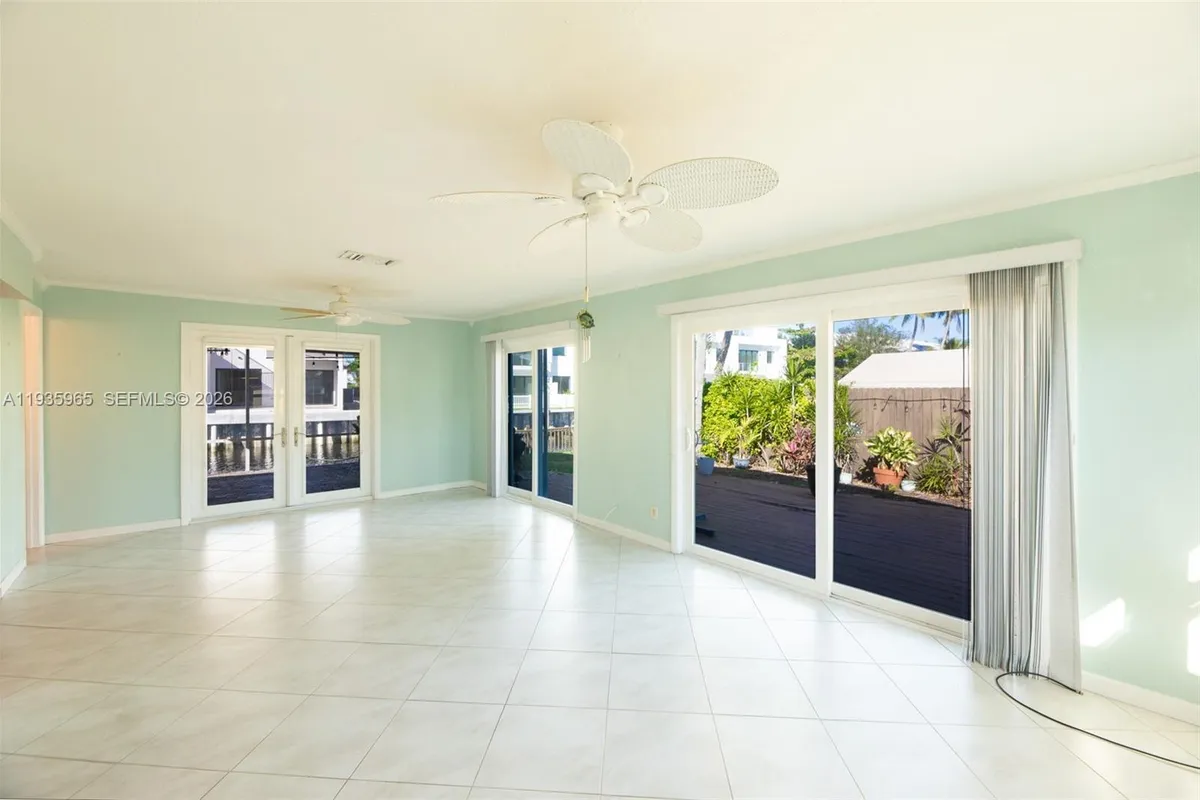 3081 SW 46th Ct, Dania Beach FL 33312