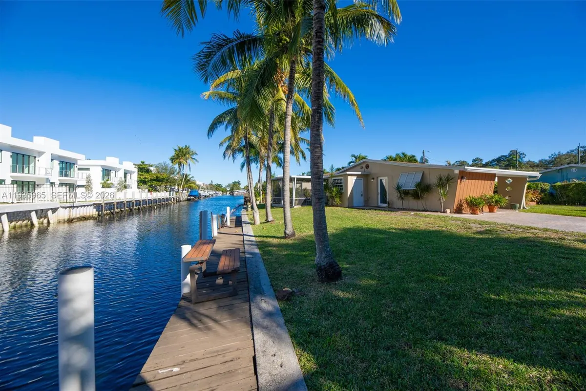 3081 SW 46th Ct, Dania Beach FL 33312