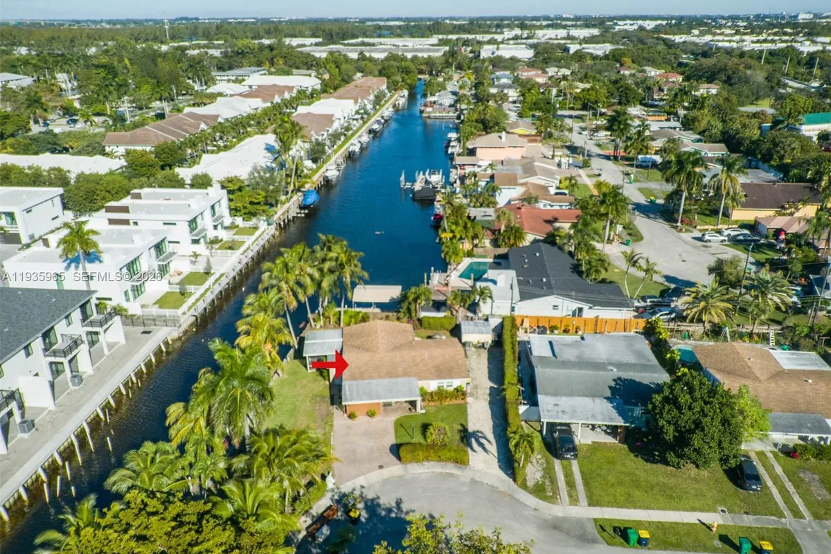 3081 SW 46th Ct, Dania Beach FL 33312