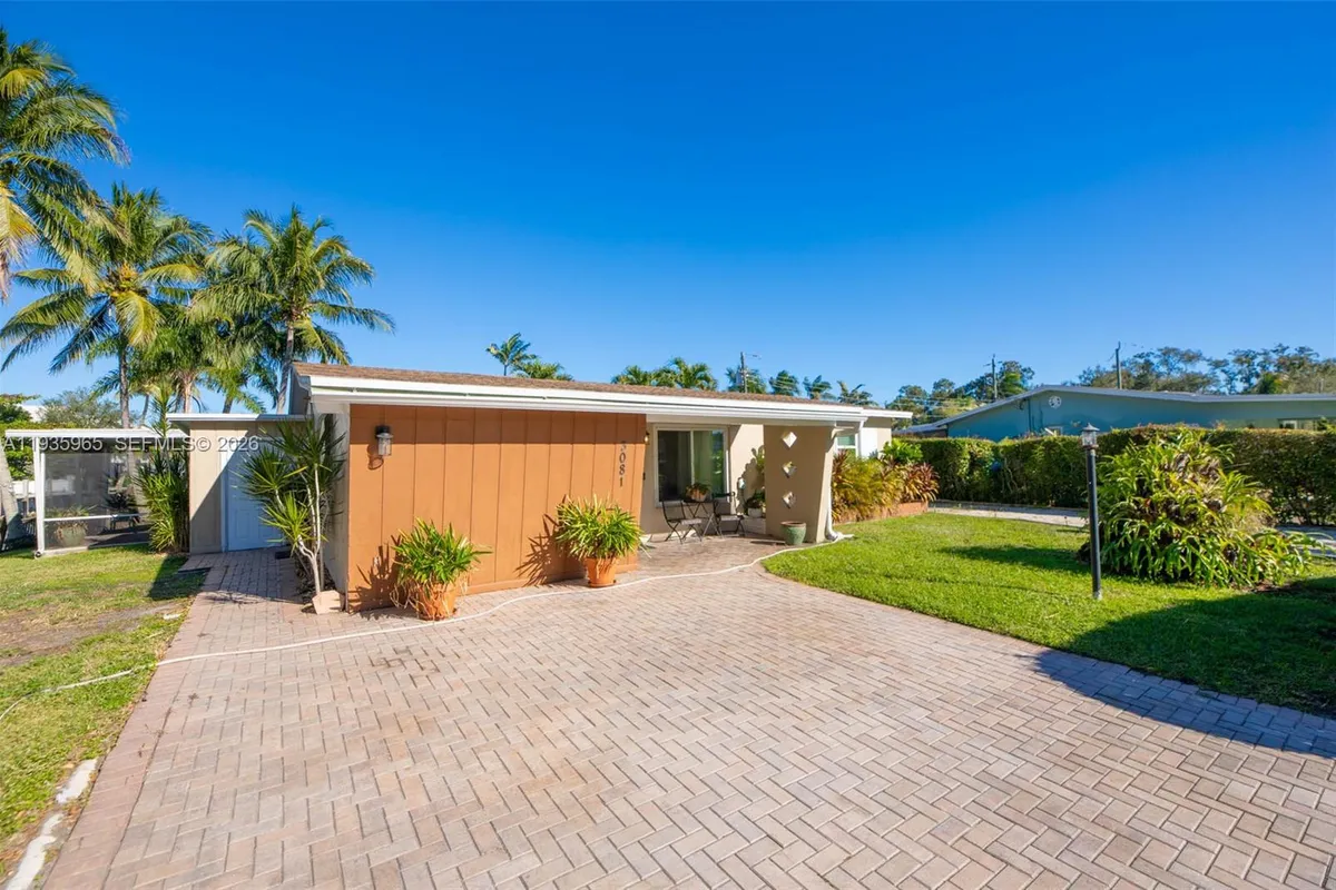 3081 SW 46th Ct, Dania Beach FL 33312