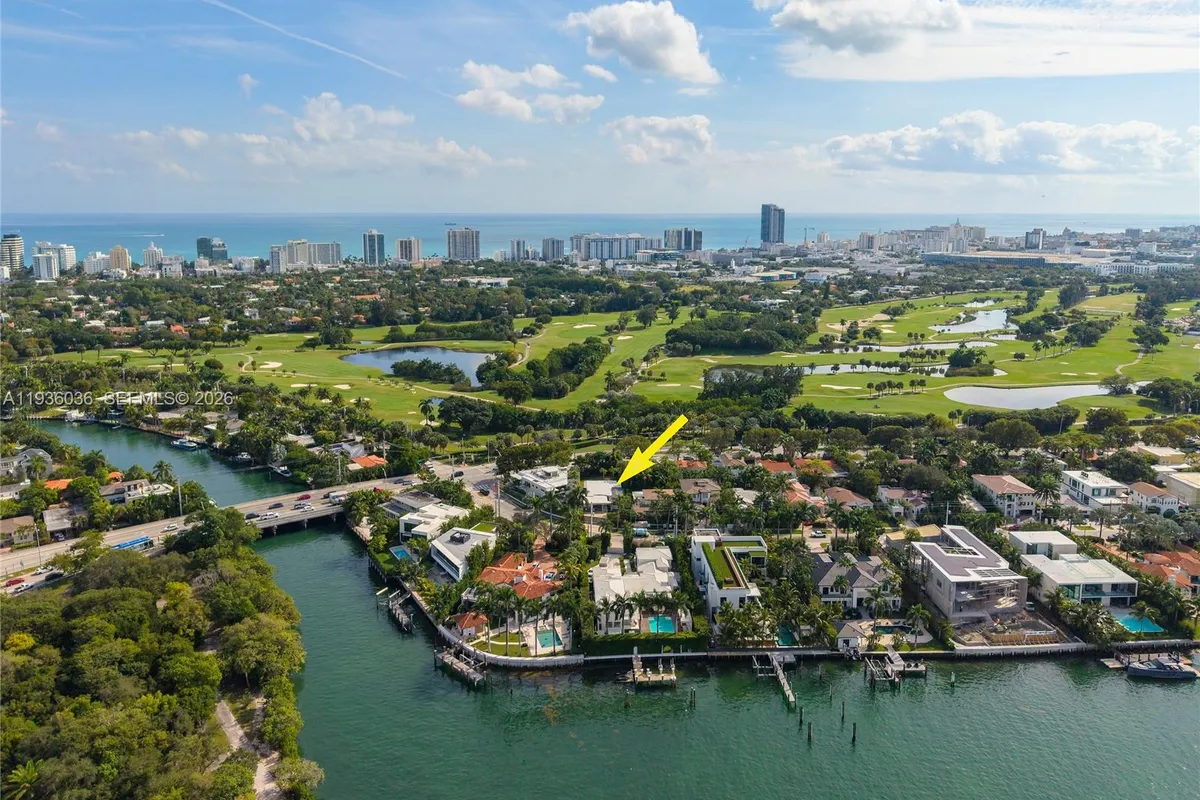 3141 N Bay Rd, Miami Beach FL 33140