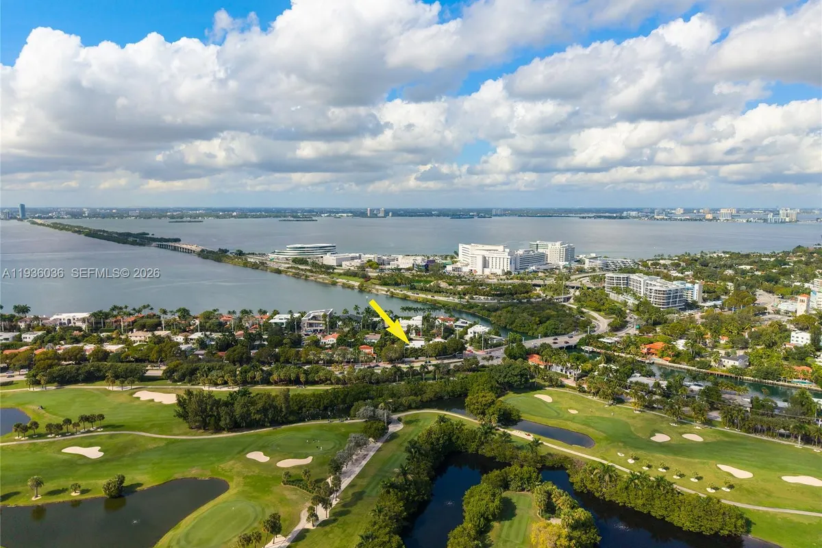 3141 N Bay Rd, Miami Beach FL 33140