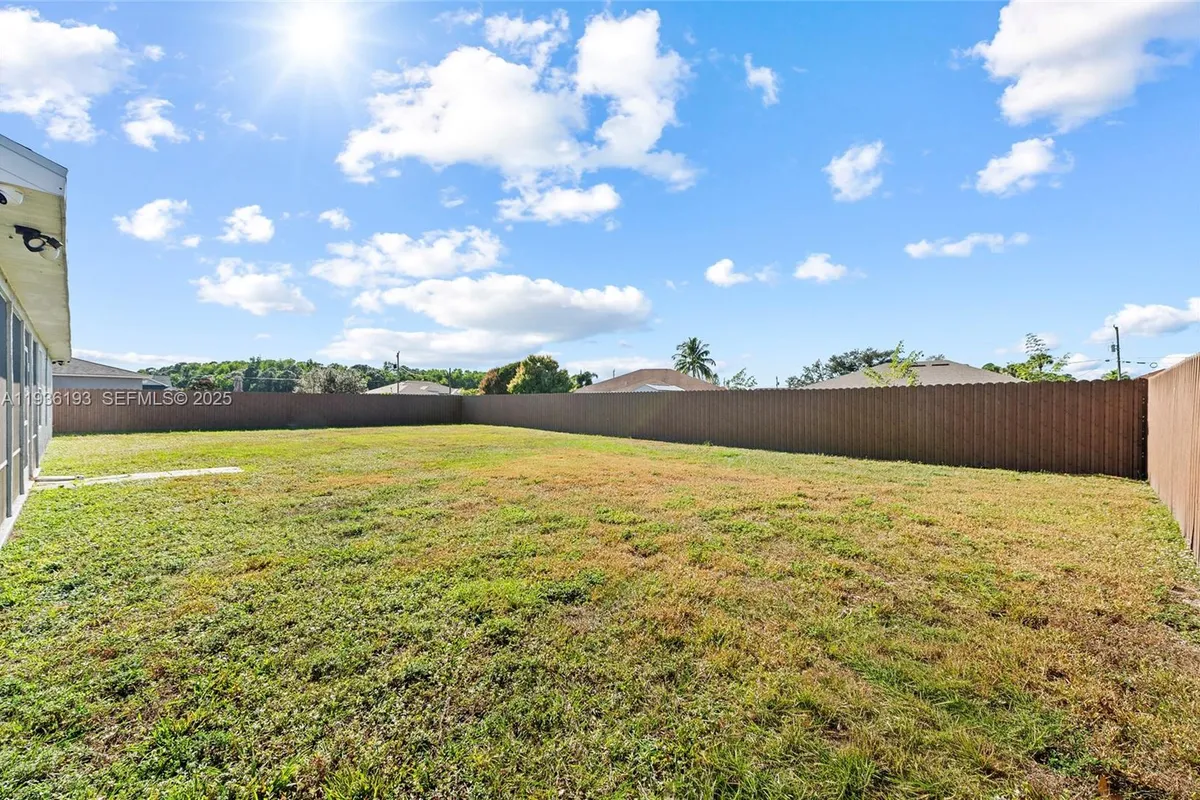 791 SW Hillsboro Cir, Port St. Lucie FL 34953