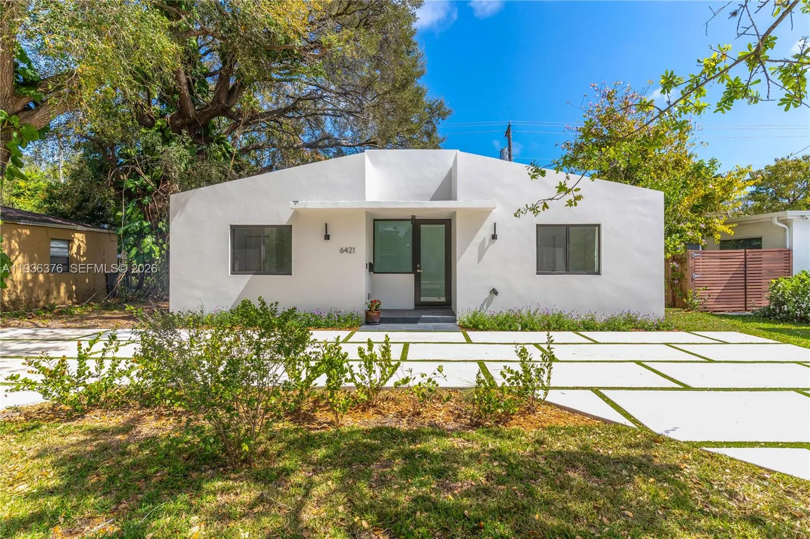 6421 SW 59th Ave, South Miami FL 33143