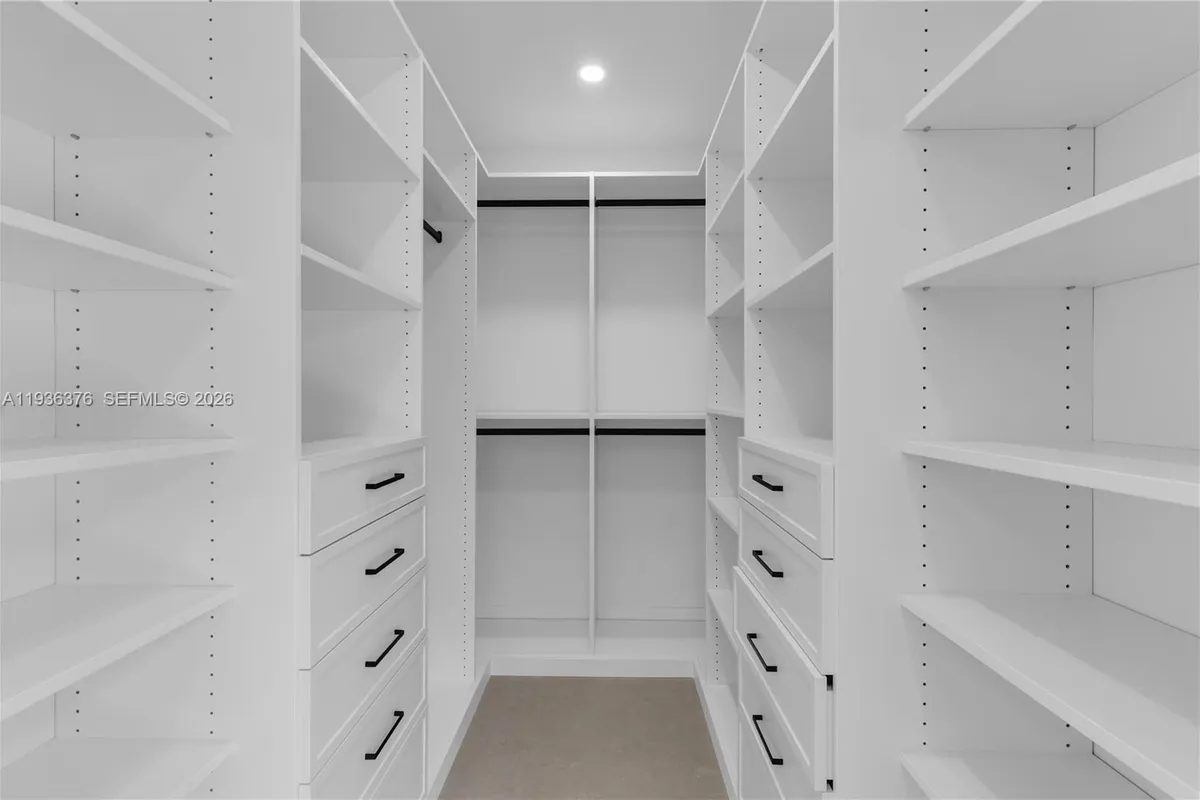 6421 SW 59th Ave, South Miami FL 33143