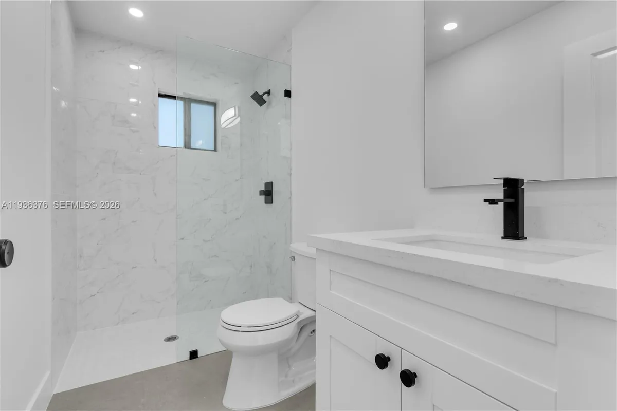 6421 SW 59th Ave, South Miami FL 33143