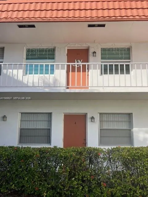 1 bedroom 1 bath for sale at 2600 SE Ocean Blvd # B11, Stuart FL 34996