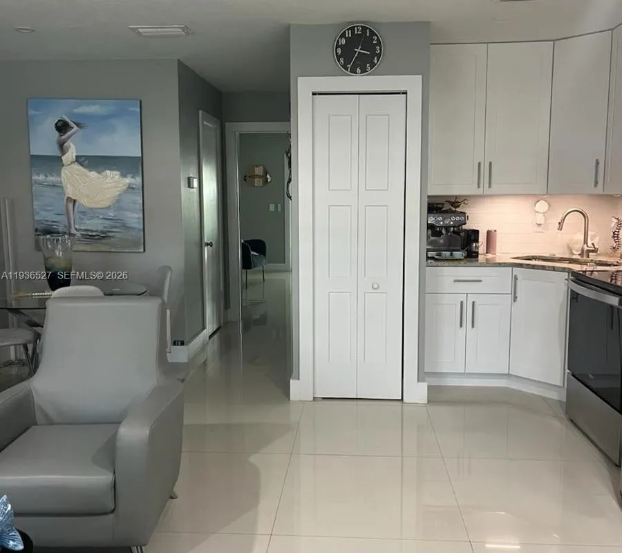 2600 SE Ocean Blvd # B11, Stuart FL 34996