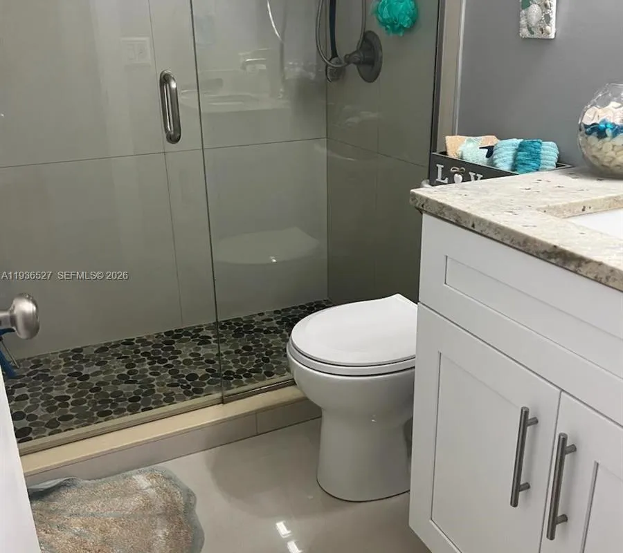 2600 SE Ocean Blvd # B11, Stuart FL 34996