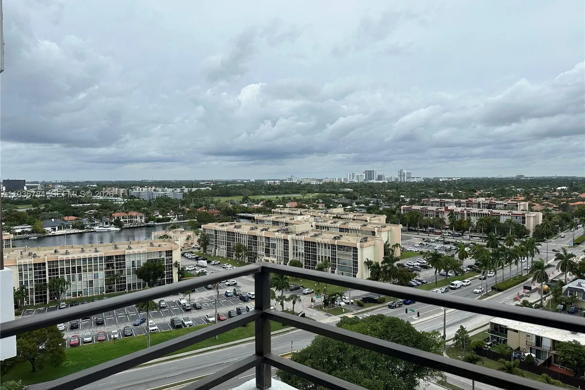600 Three Islands Blvd # 1402, Hallandale Beach FL 33009