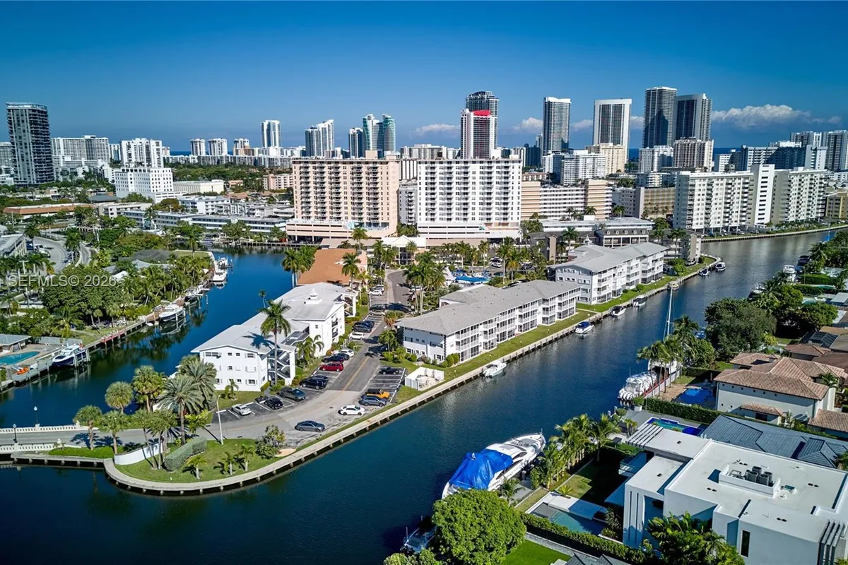 470 Paradise Isle Blvd # 310, Hallandale Beach FL 33009