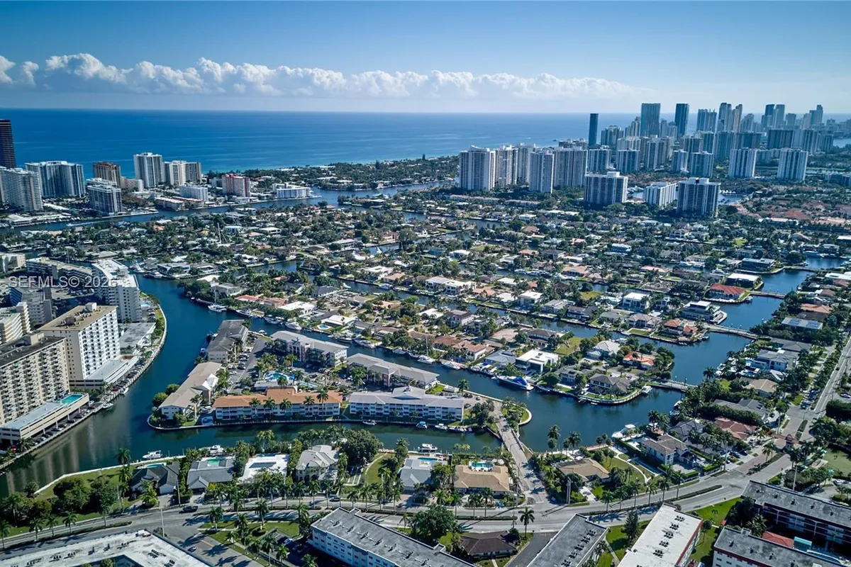 470 Paradise Isle Blvd # 310, Hallandale Beach FL 33009