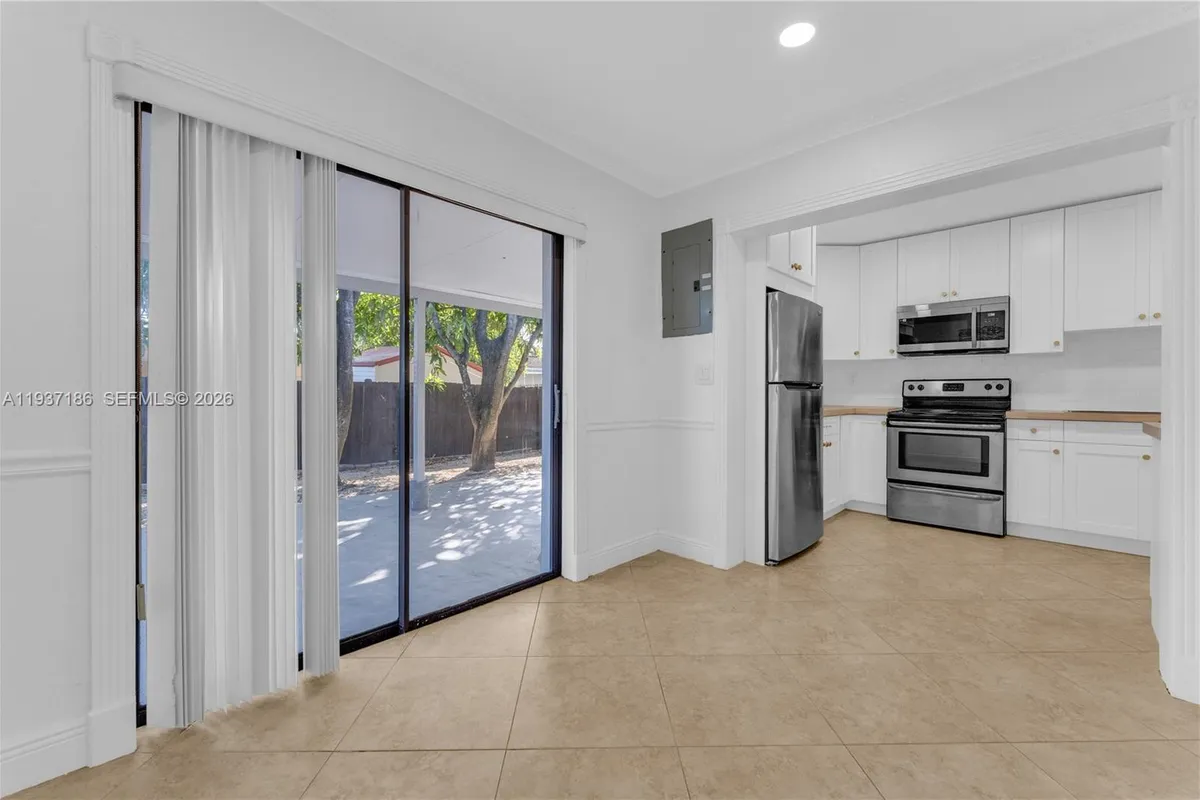 5208 NE 5th Ave # 0, Oakland Park FL 33334