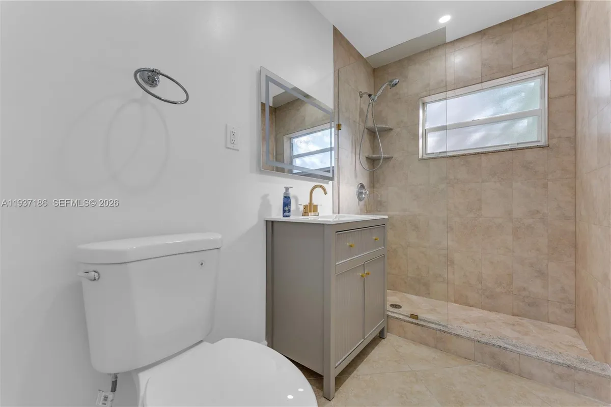 5208 NE 5th Ave # 0, Oakland Park FL 33334