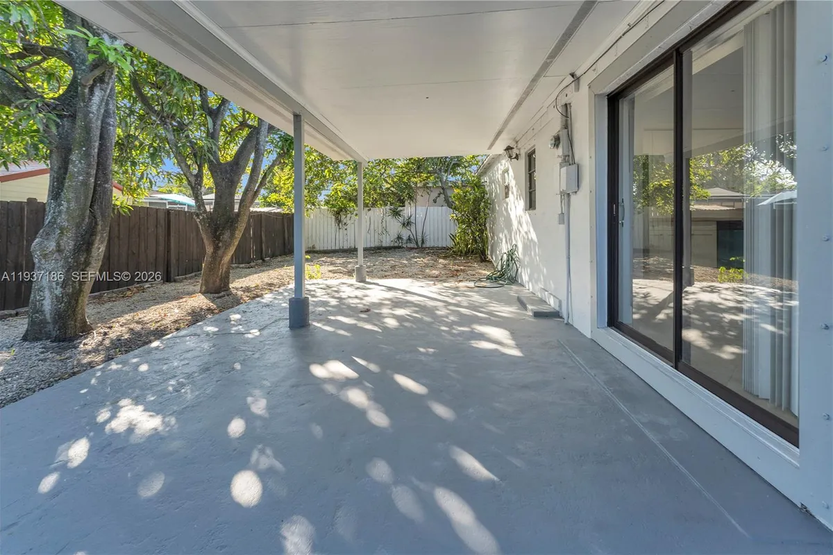 5208 NE 5th Ave # 0, Oakland Park FL 33334