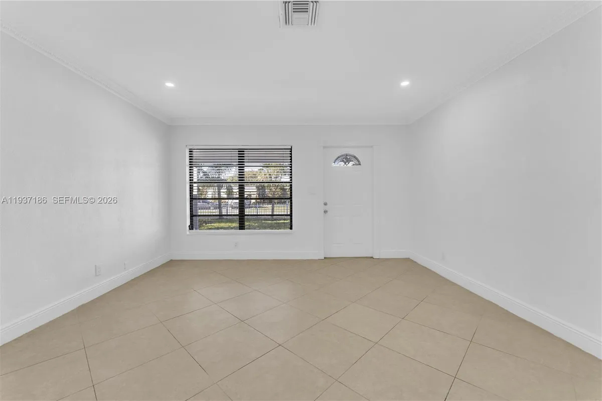 5208 NE 5th Ave # 0, Oakland Park FL 33334