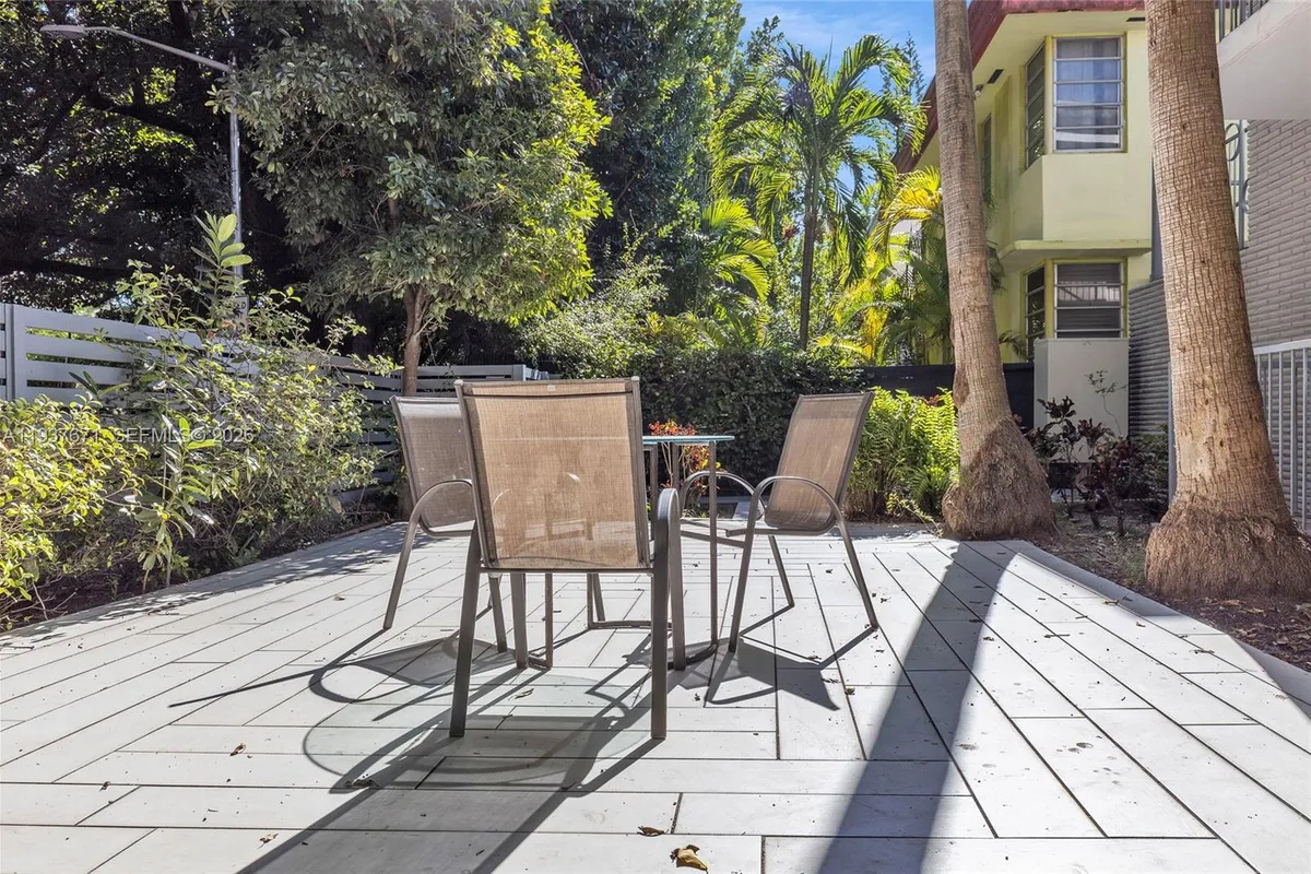 740 Meridian Ave # 11, Miami Beach FL 33139