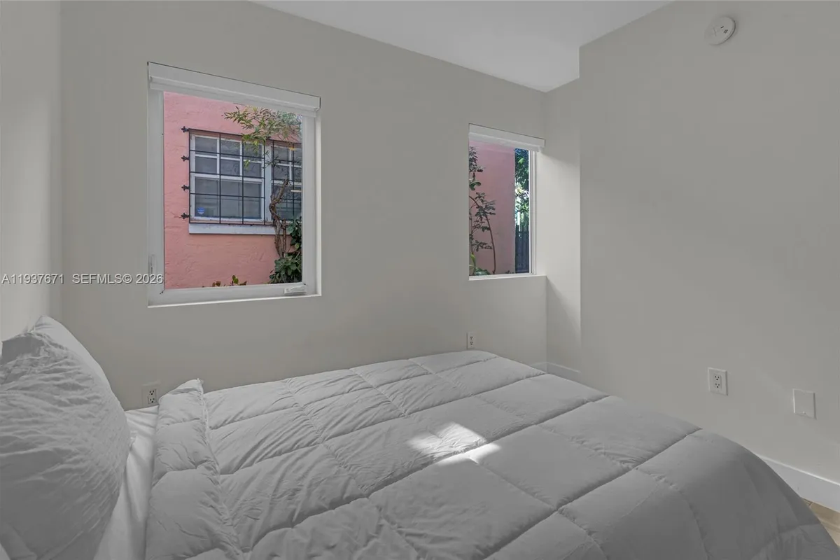 740 Meridian Ave # 11, Miami Beach FL 33139