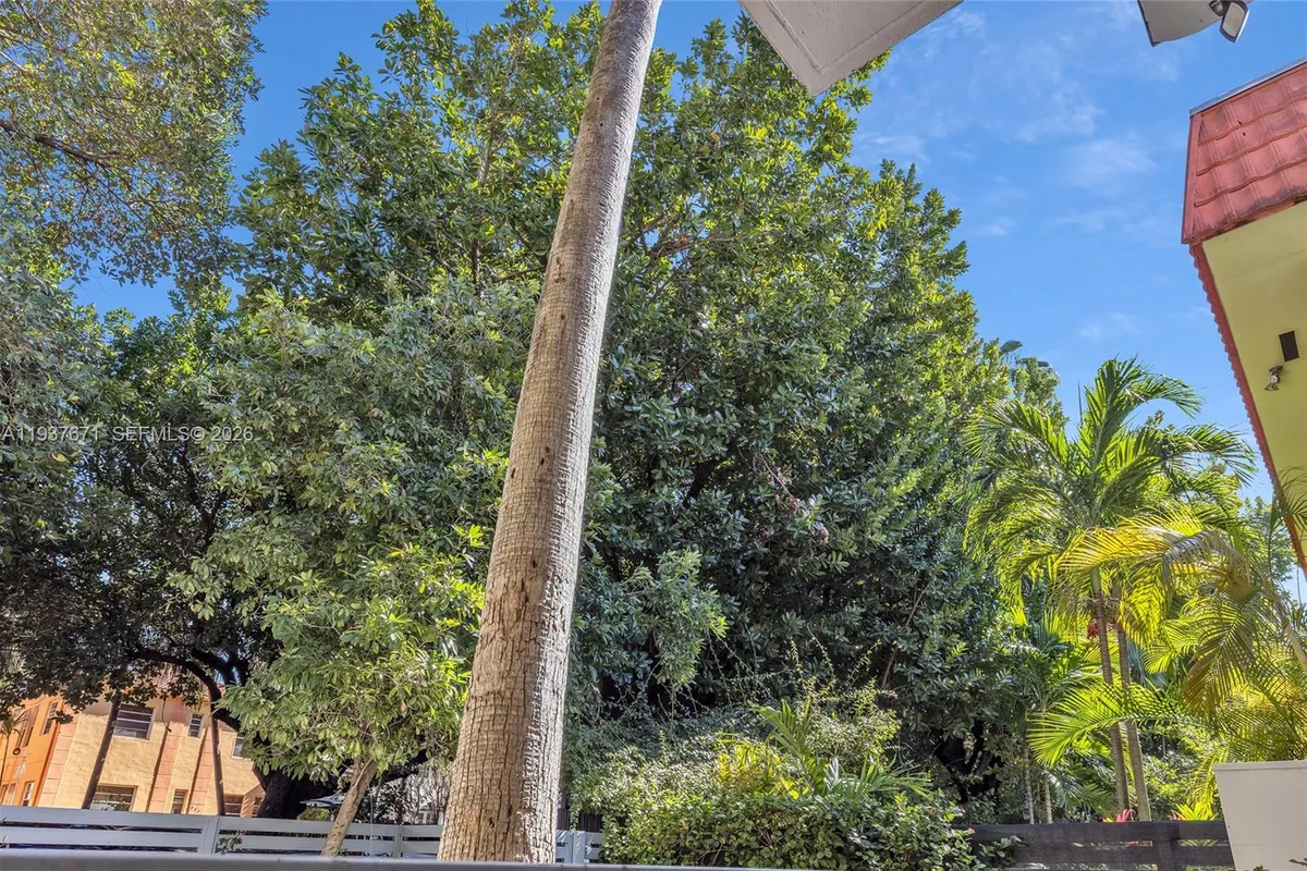 740 Meridian Ave # 11, Miami Beach FL 33139