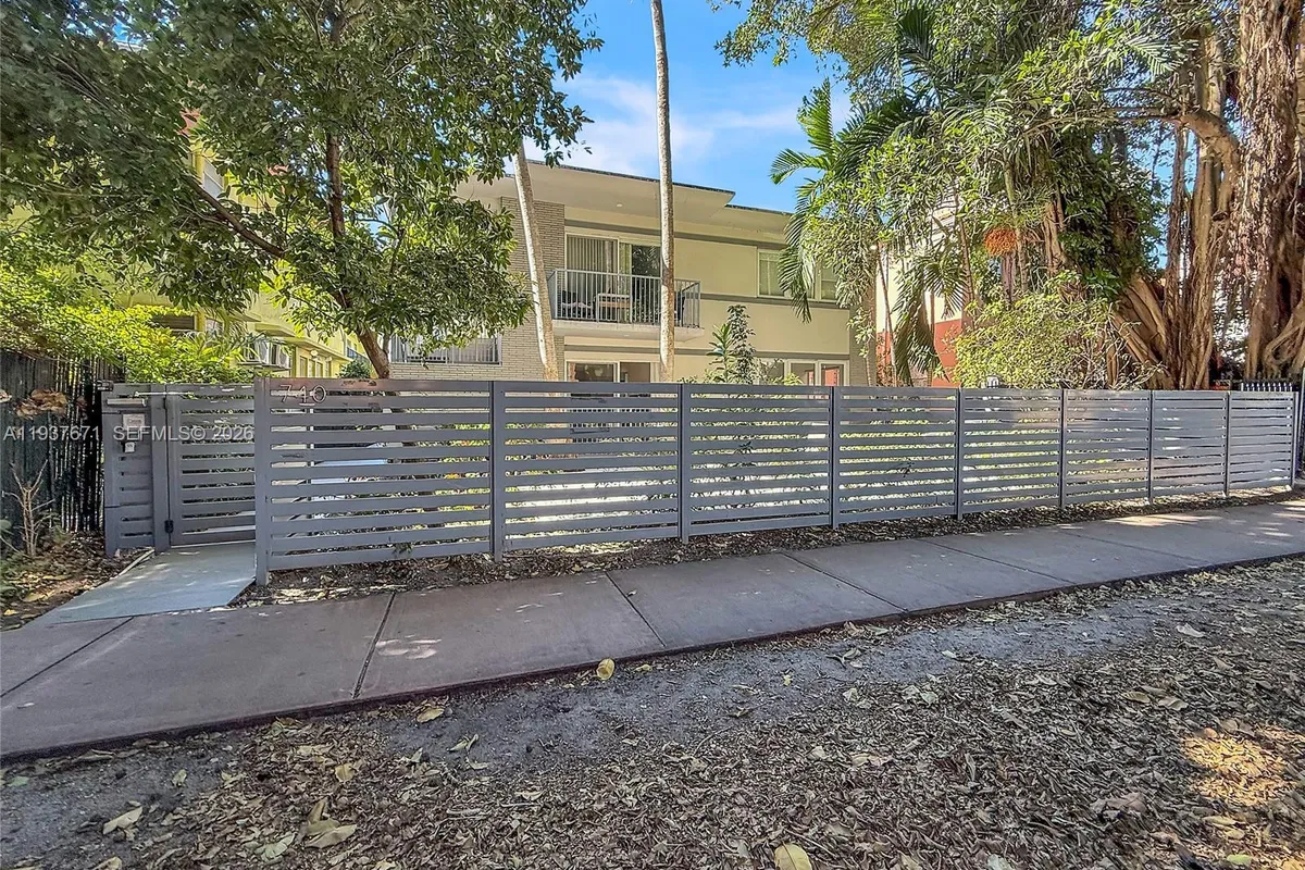 740 Meridian Ave # 11, Miami Beach FL 33139