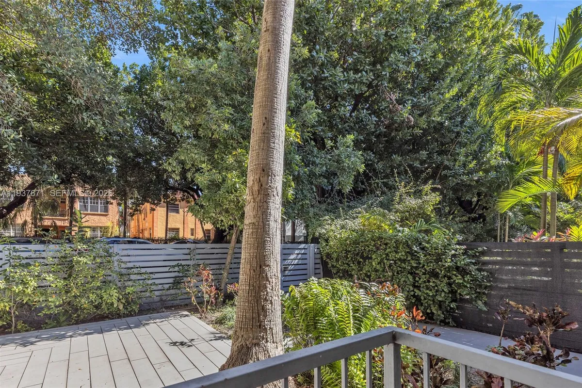 740 Meridian Ave # 11, Miami Beach FL 33139