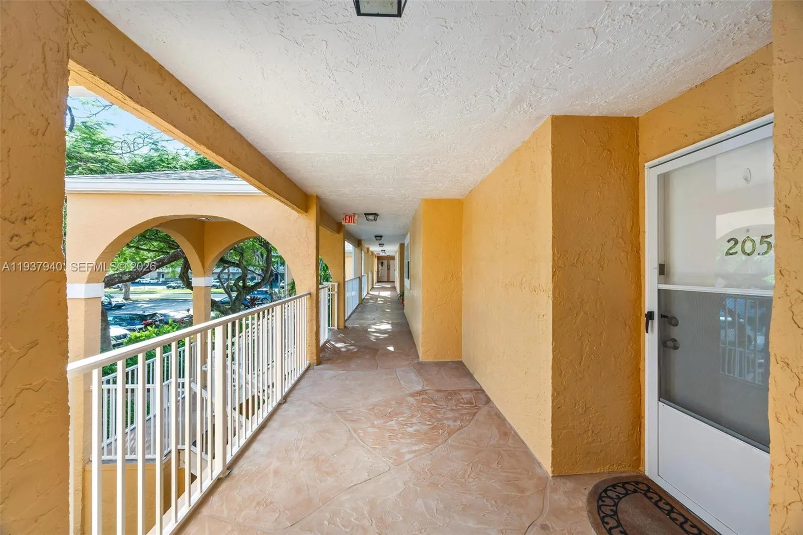 401 SE 10th St # B205, Dania Beach FL 33004