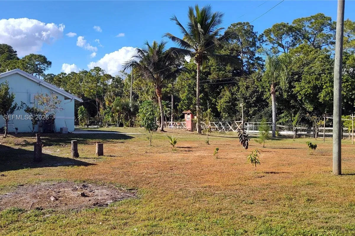 15780 N 62nd Pl N, Loxahatchee FL 33470