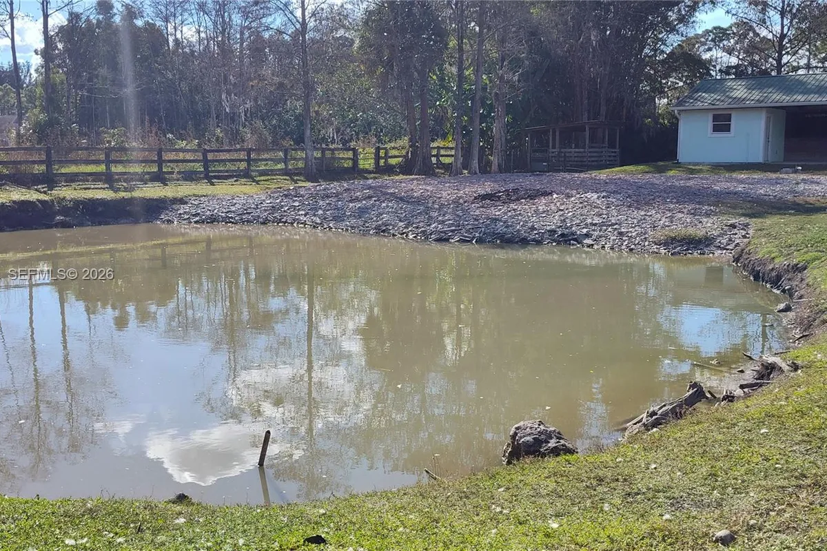 15780 N 62nd Pl N, Loxahatchee FL 33470