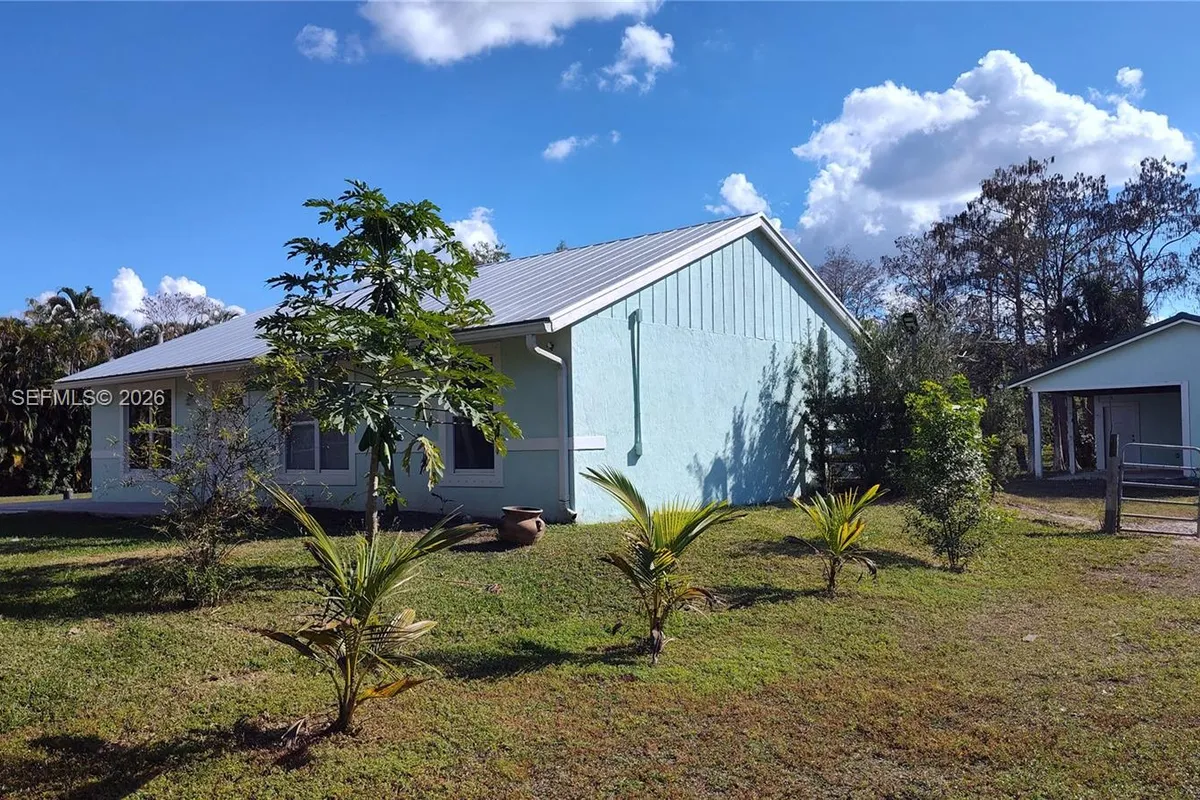 15780 N 62nd Pl N, Loxahatchee FL 33470