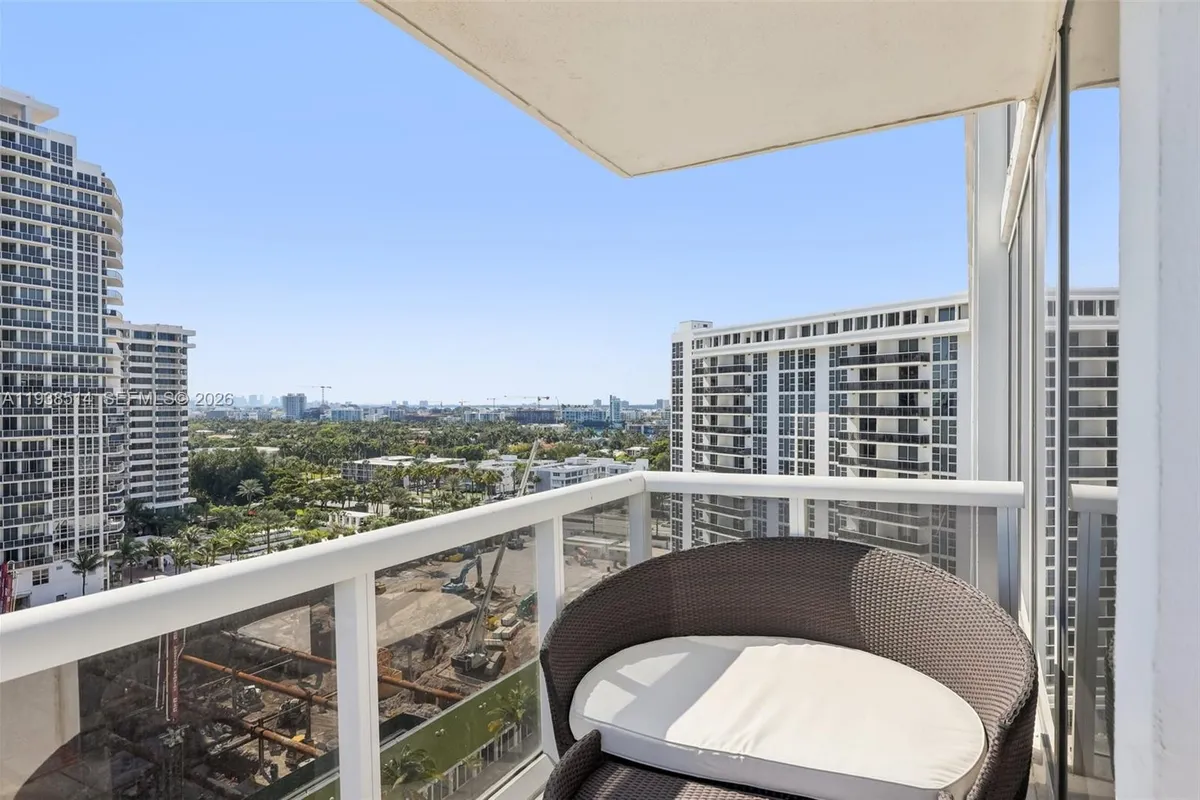 10275 Collins Ave # 1110, Bal Harbour FL 33154