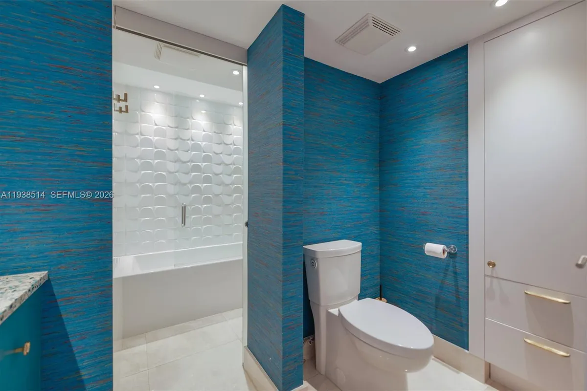 10275 Collins Ave # 1110, Bal Harbour FL 33154