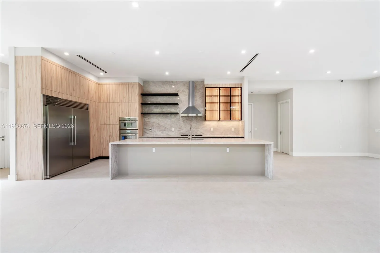 1117 SE 9th St, Fort Lauderdale FL 33316