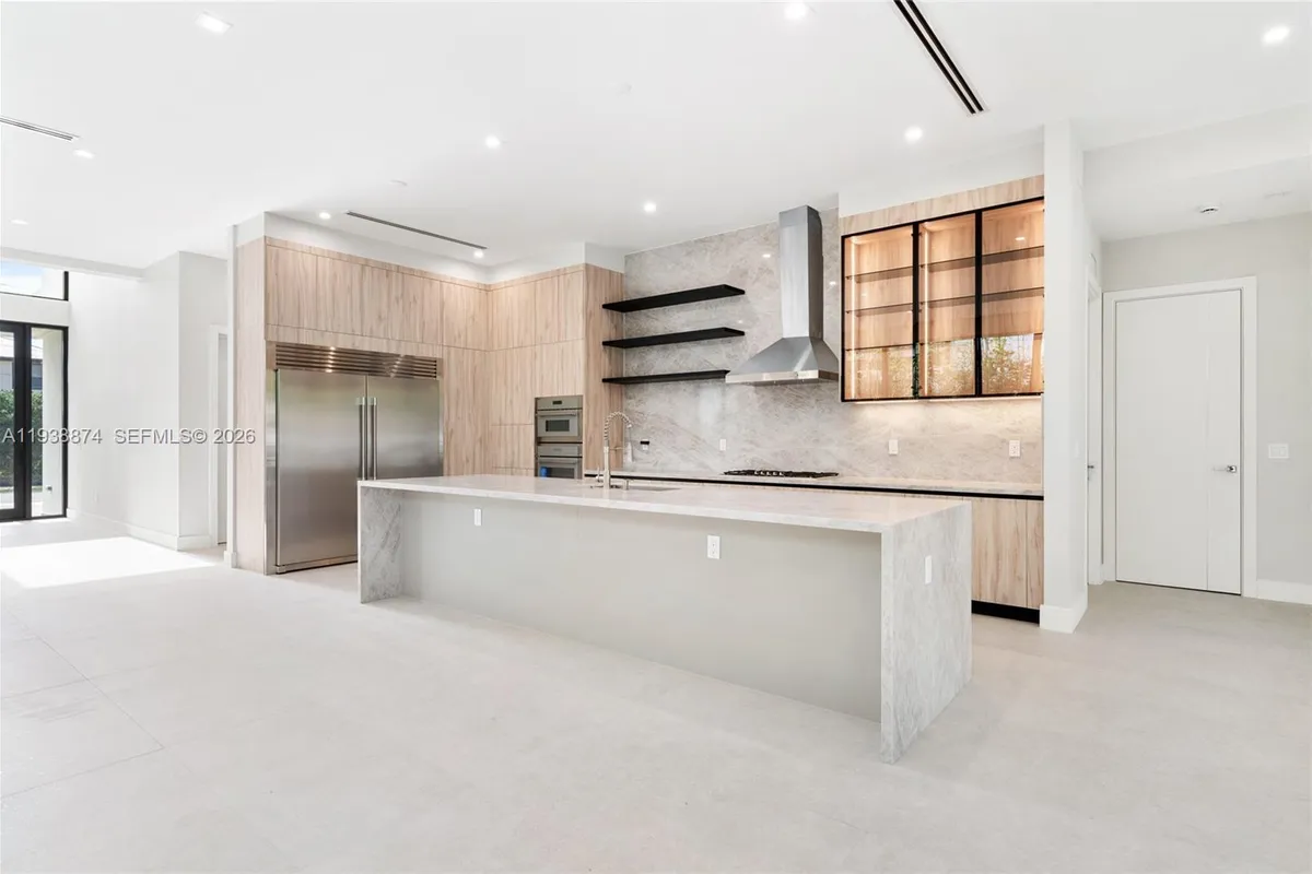 1117 SE 9th St, Fort Lauderdale FL 33316