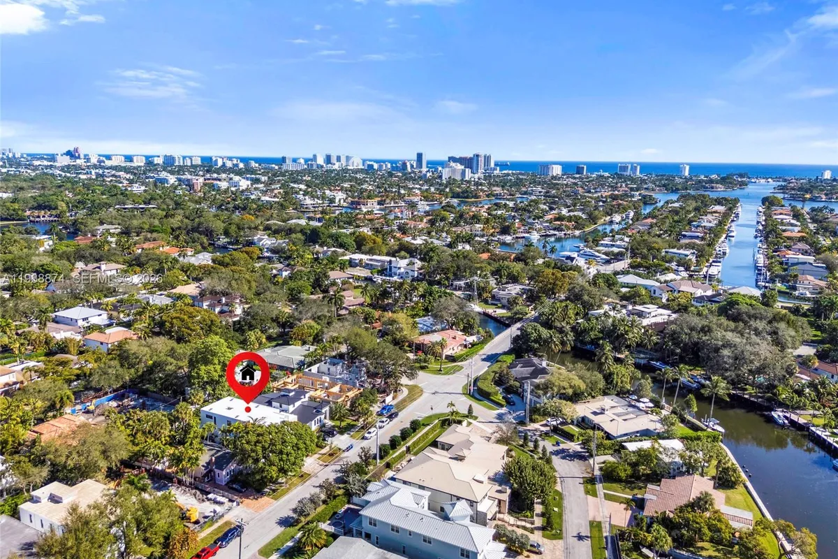 1117 SE 9th St, Fort Lauderdale FL 33316