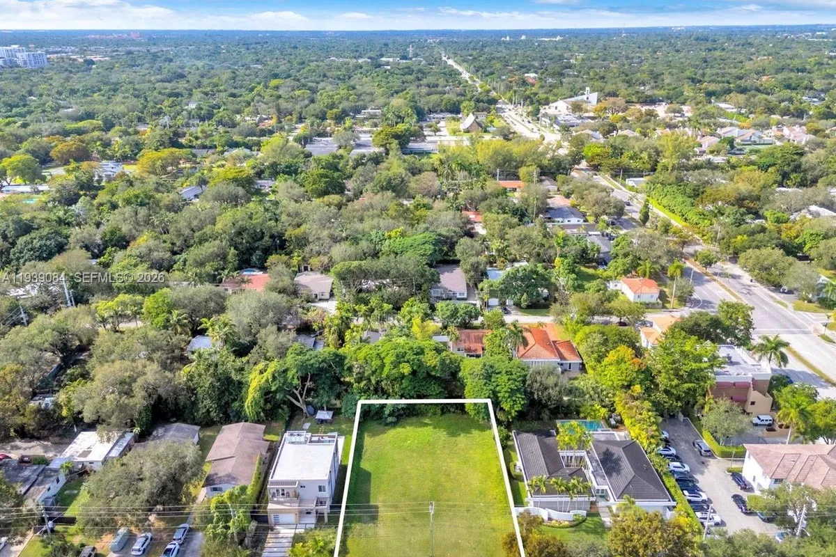 7240 SW 63rd Ct, South Miami FL 33143