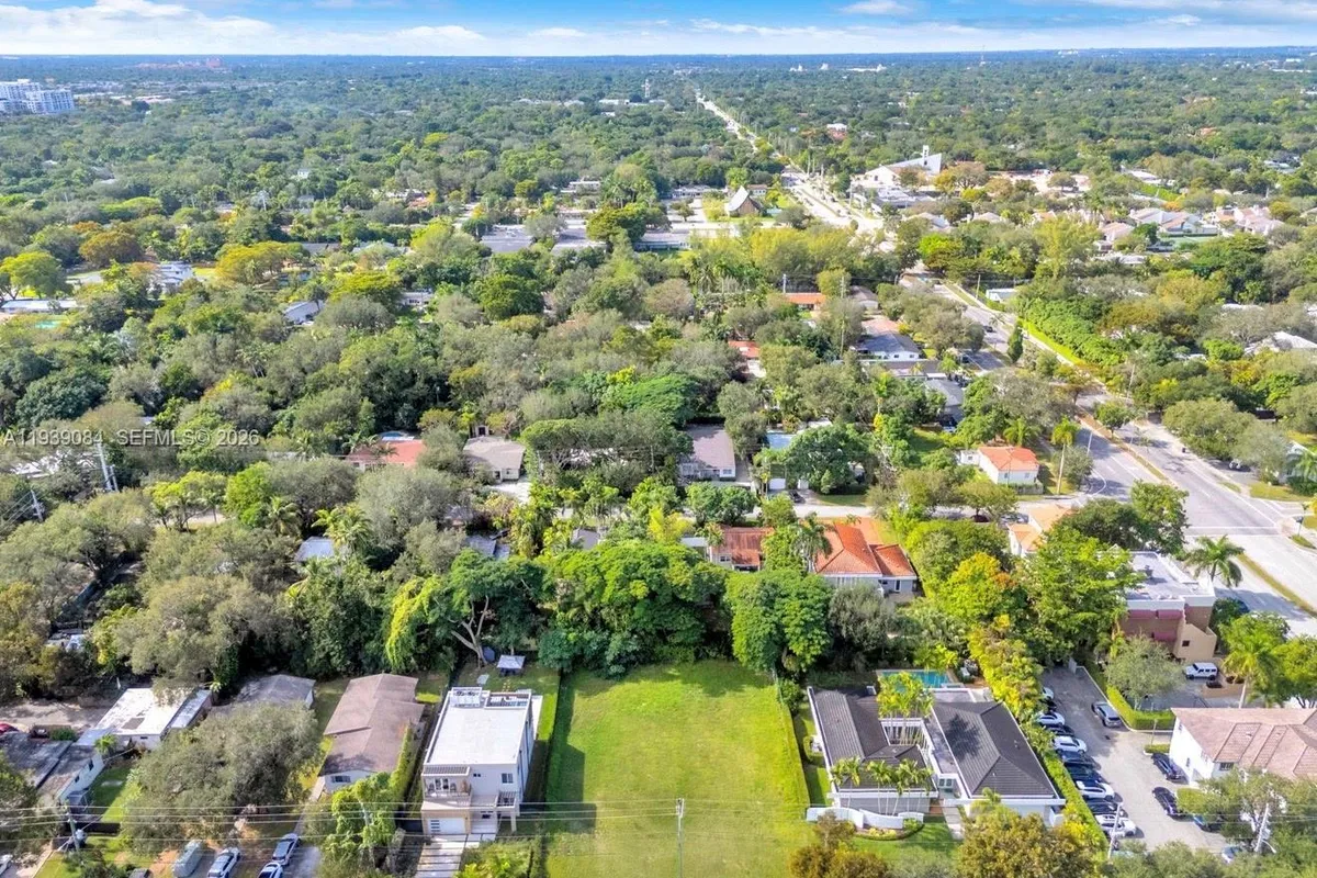 7240 SW 63rd Ct, South Miami FL 33143