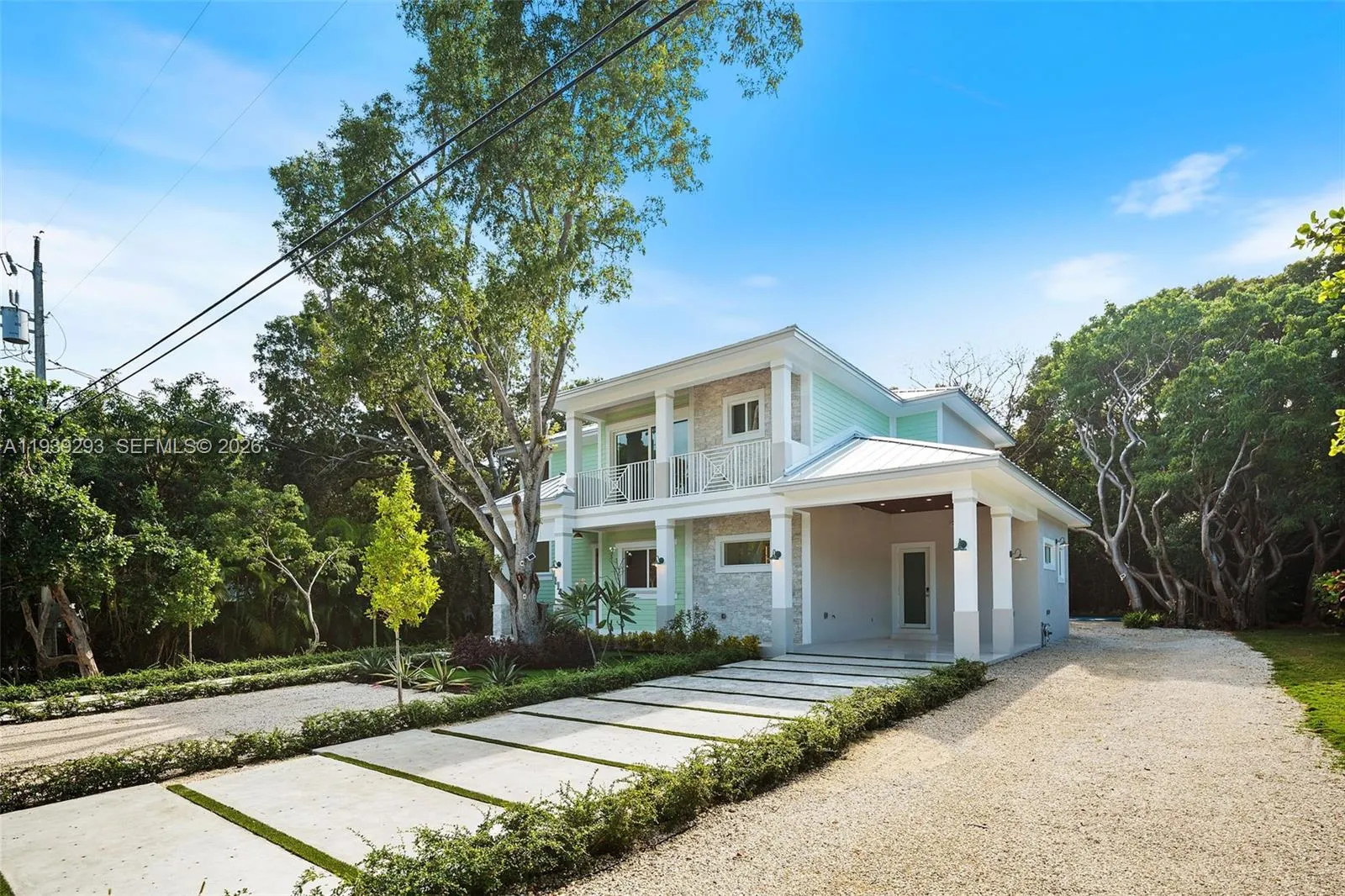 114 Royal Ln, Islamorada FL 33036