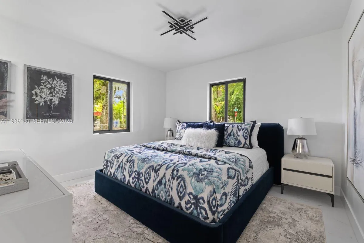 1741 SW 17th Ct, Miami FL 33145