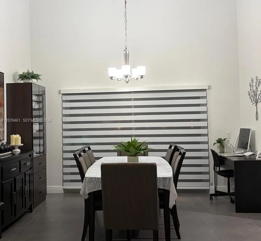 9530 SW 143rd Pl, Miami FL 33186