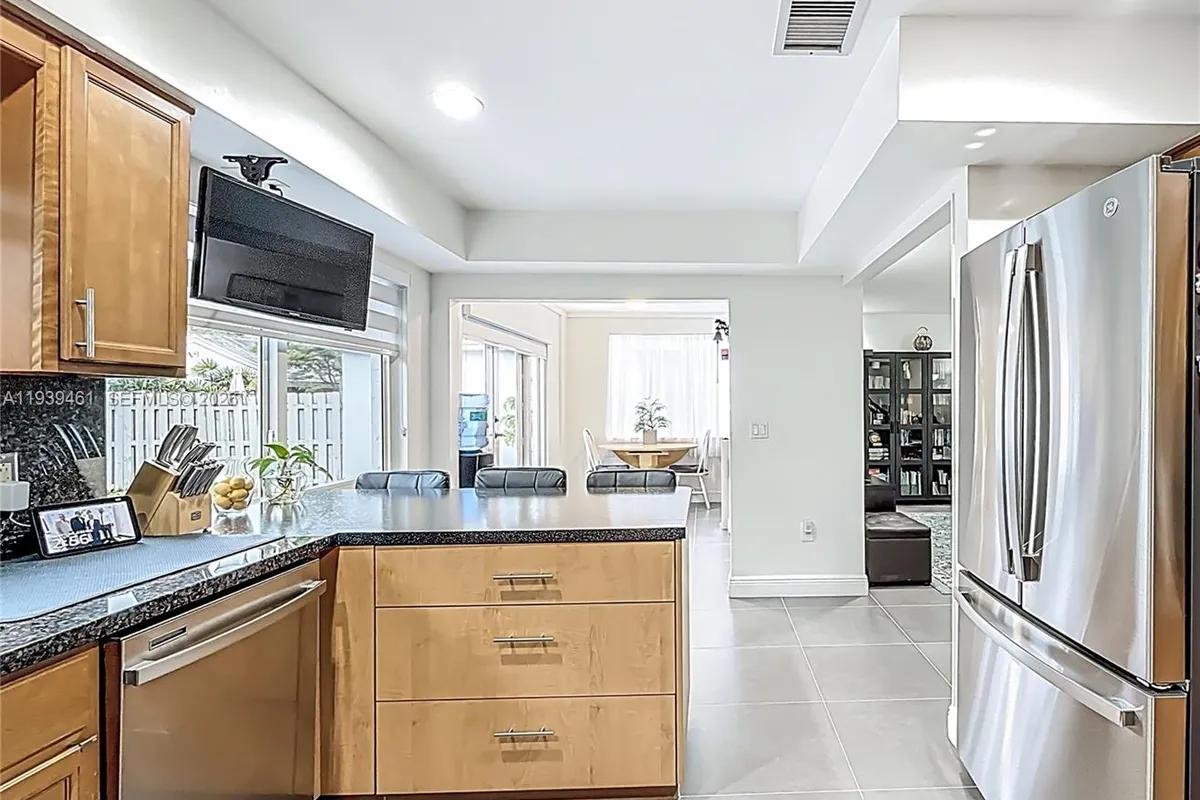 9530 SW 143rd Pl, Miami FL 33186