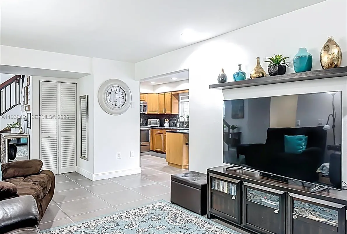 9530 SW 143rd Pl, Miami FL 33186