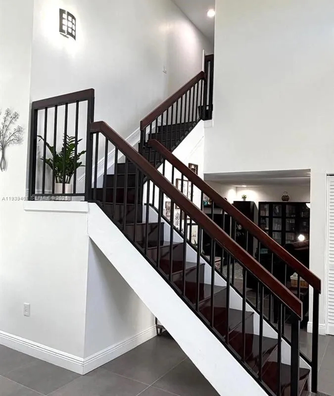 9530 SW 143rd Pl, Miami FL 33186