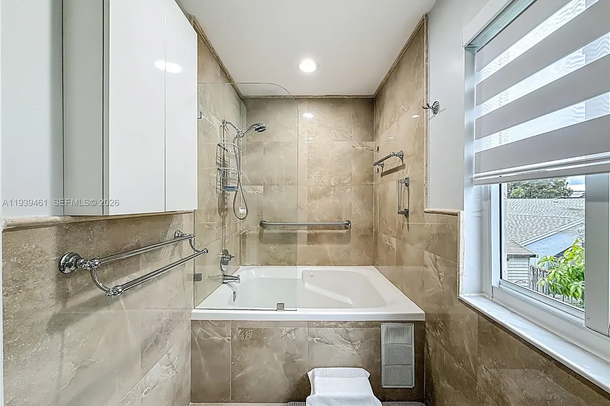 9530 SW 143rd Pl, Miami FL 33186