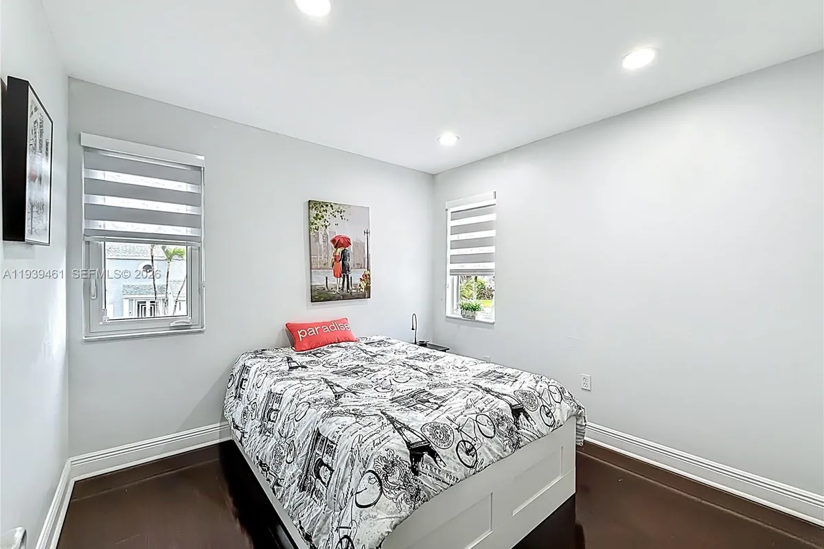 9530 SW 143rd Pl, Miami FL 33186