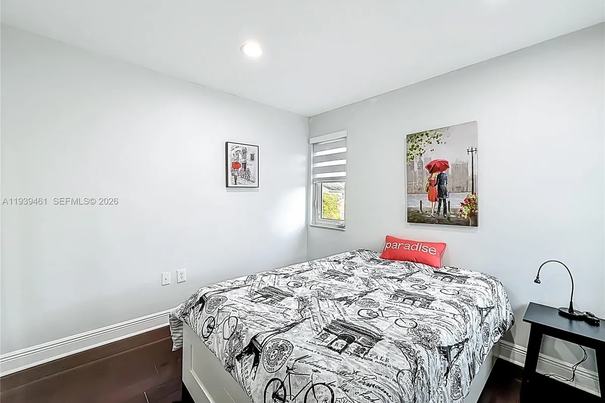 9530 SW 143rd Pl, Miami FL 33186