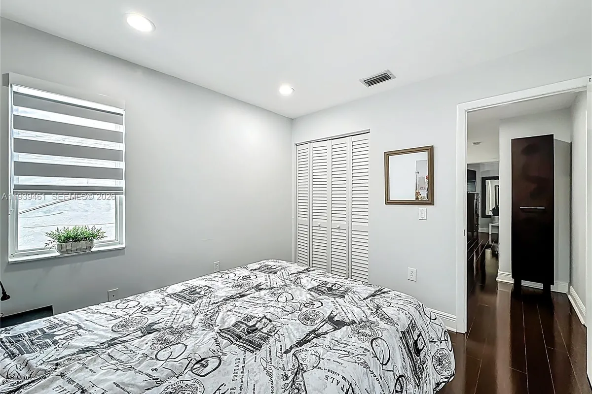 9530 SW 143rd Pl, Miami FL 33186