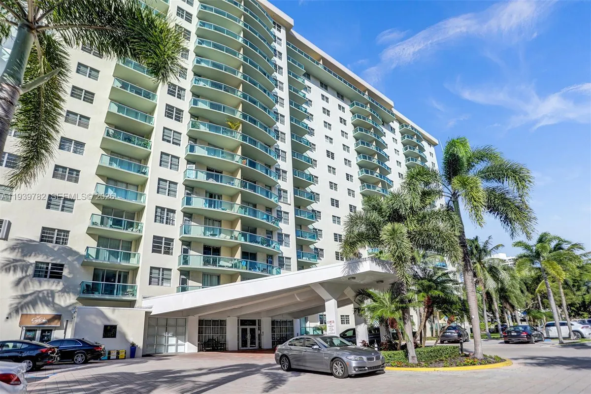 19390 Collins Ave # 302, Sunny Isles Beach FL 33160