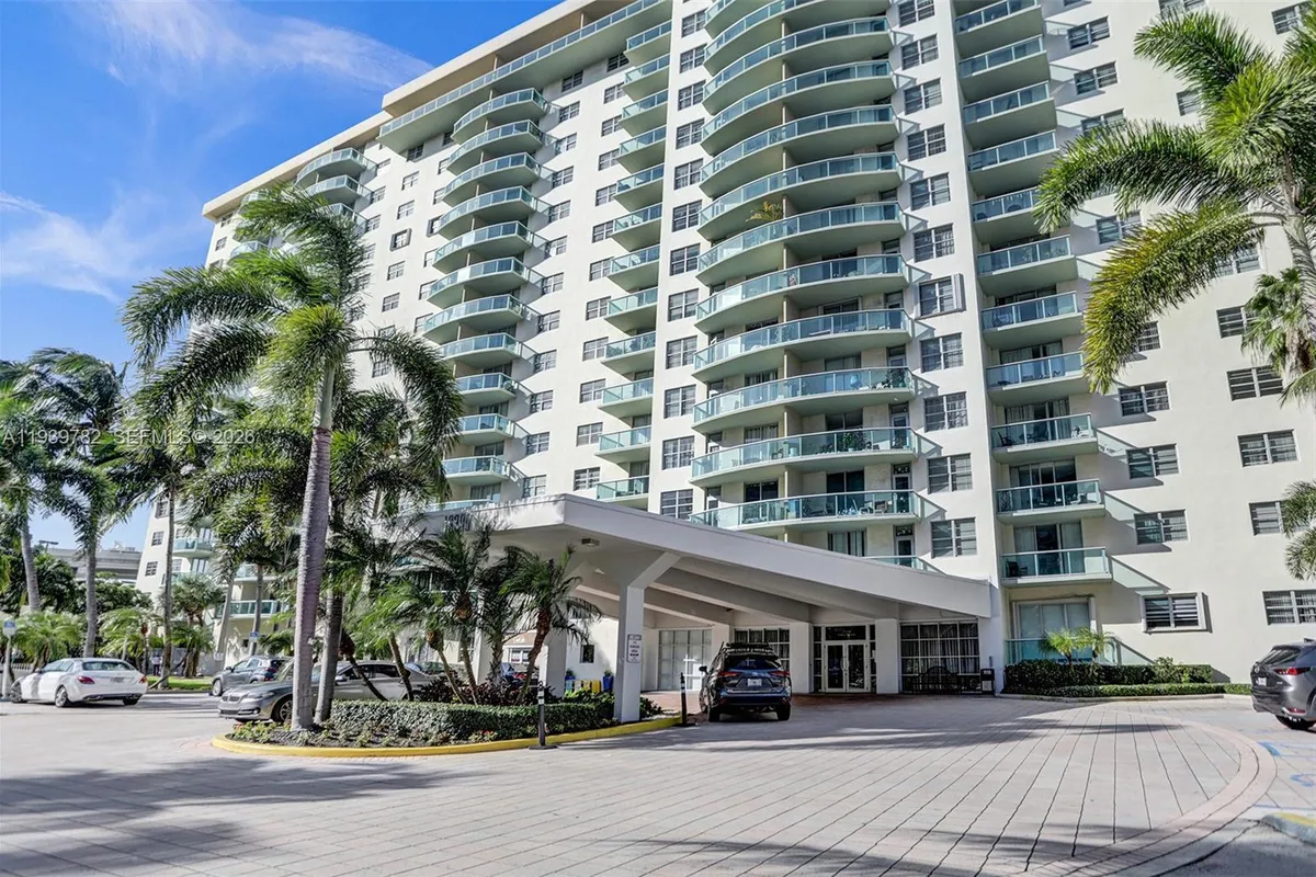 19390 Collins Ave # 302, Sunny Isles Beach FL 33160