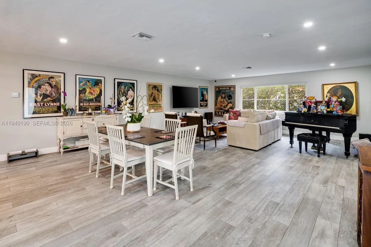 1551 Ancona Ave, Coral Gables FL 33146