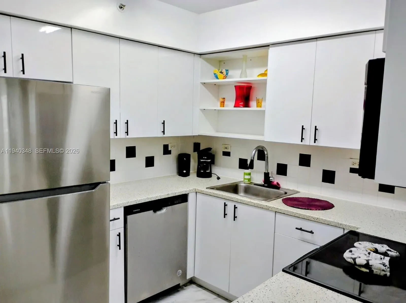 1500 Bay Rd # 854S, Miami Beach FL 33139